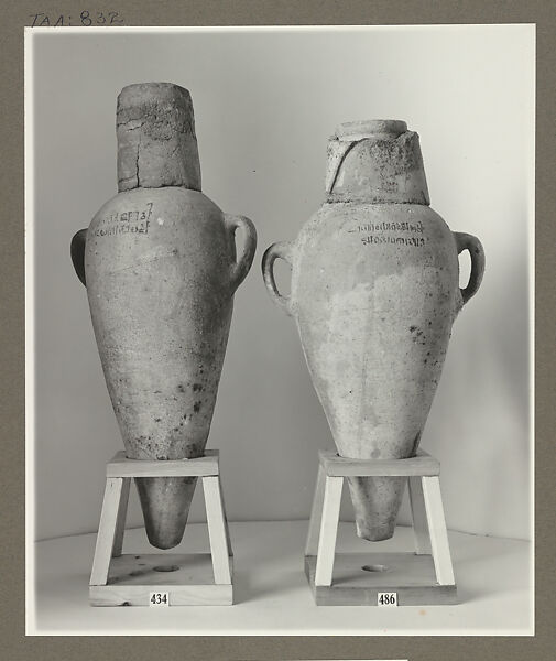 Wine Jars, Harry Burton (British (1879–1940)), Gelatin silver print from glass negative 