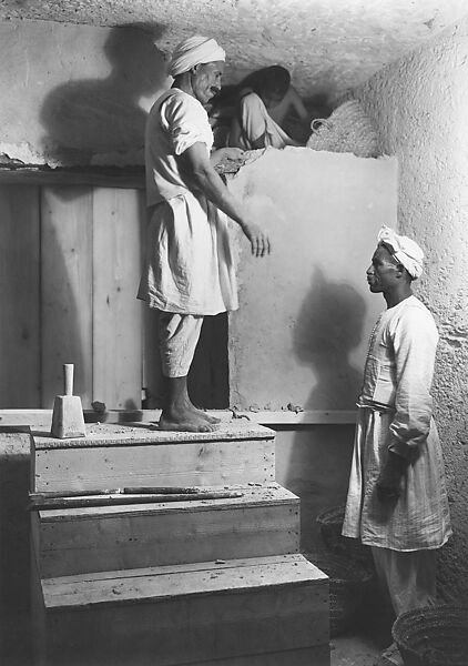 Harry Burton Taking Down a Wall The Metropolitan Museum of Art