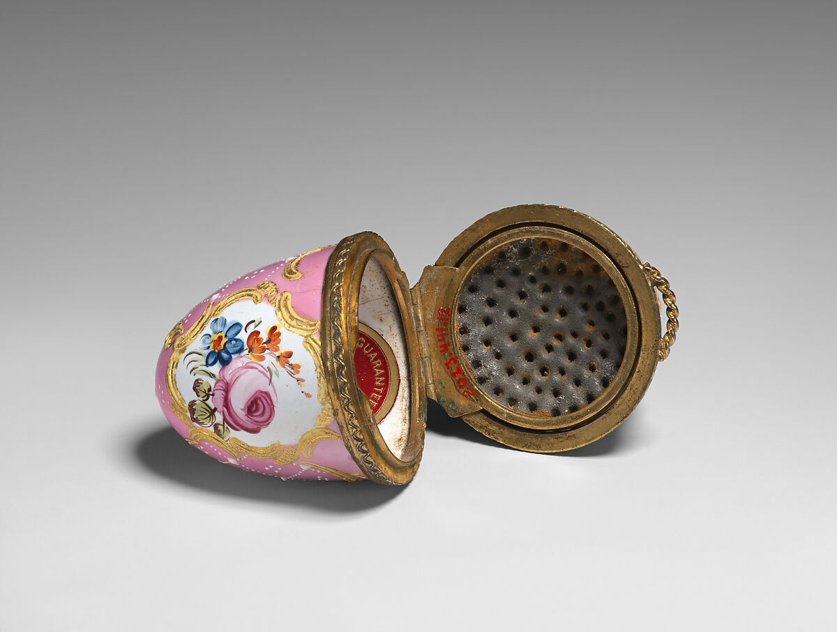 Nutmeg grater, Enamel on copper, British, possibly South Staffordshire