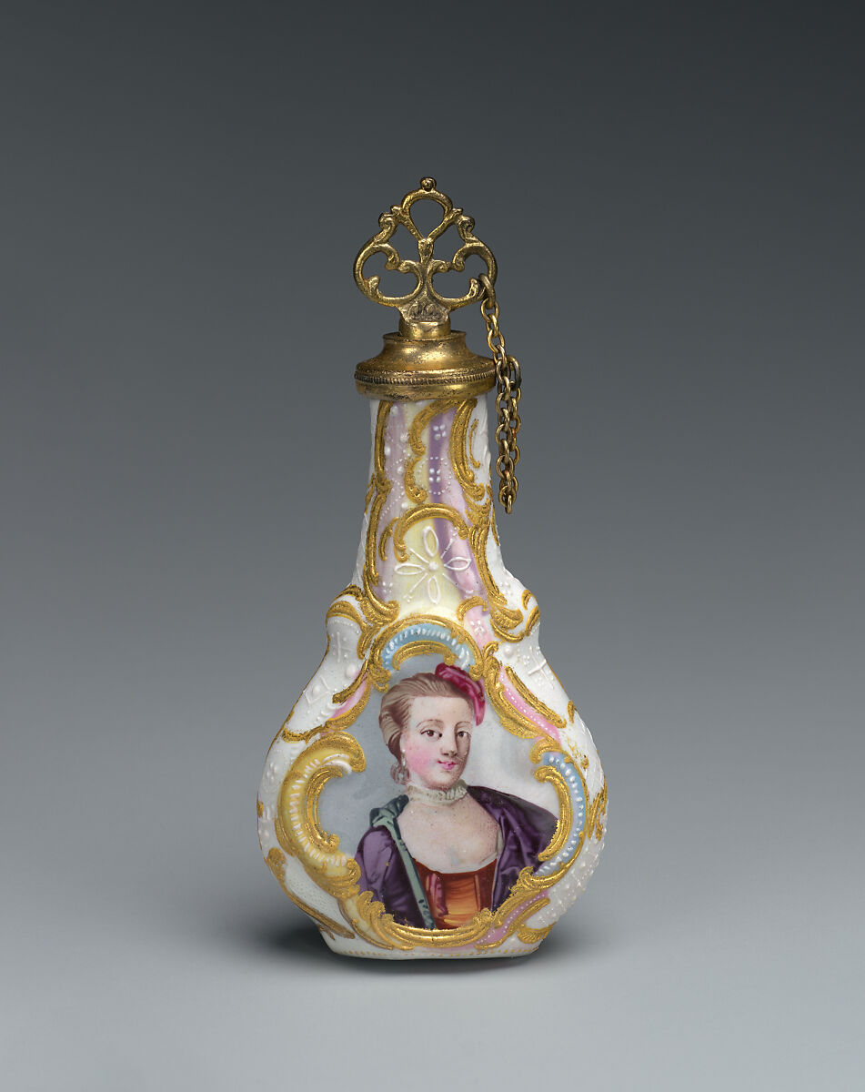 Scent bottle, Enamel on copper, British, London 