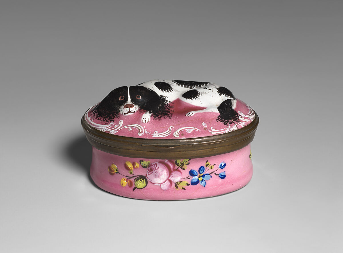 Bonbonnière with King Charles Spaniel, Enamel on copper, British, Bilston 