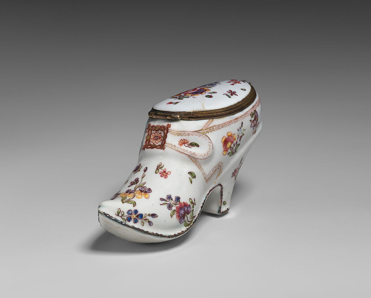 Shoe Bonbonnière, Enamel on copper, British, Bilston 