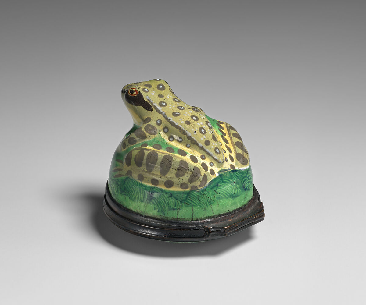 Bonbonnière in the shape of a frog, Enamel on copper, British, possibly South Staffordshire