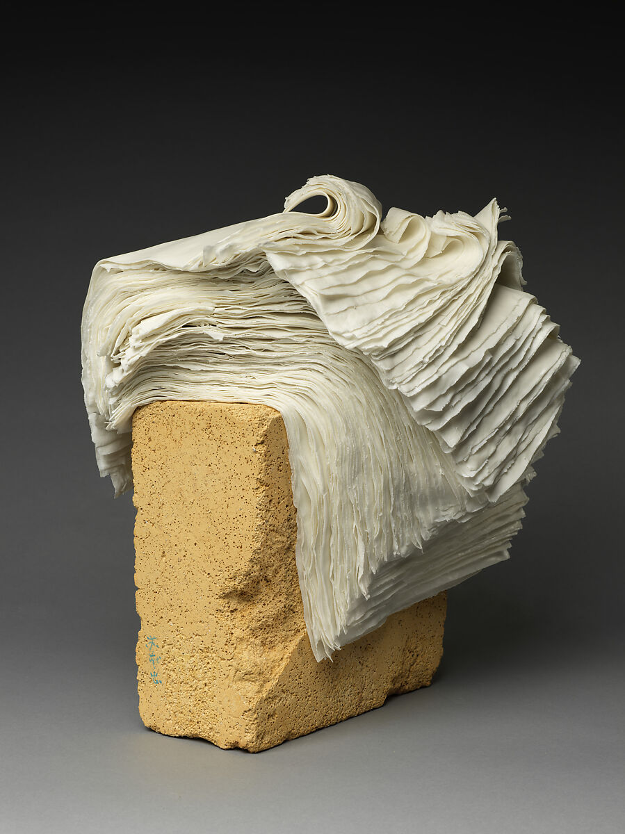 Paper Med No.18, Su Xianzhong (Chinese, born 1968), White porcelain, kiln brick, China 