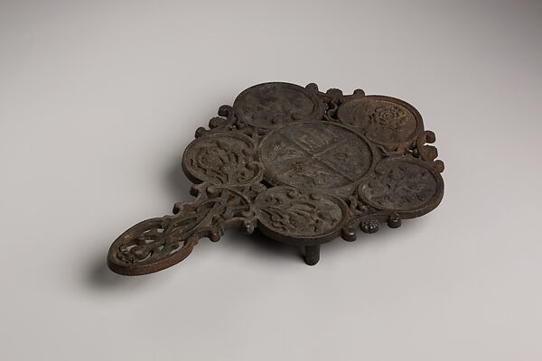 Trivet, Iron 