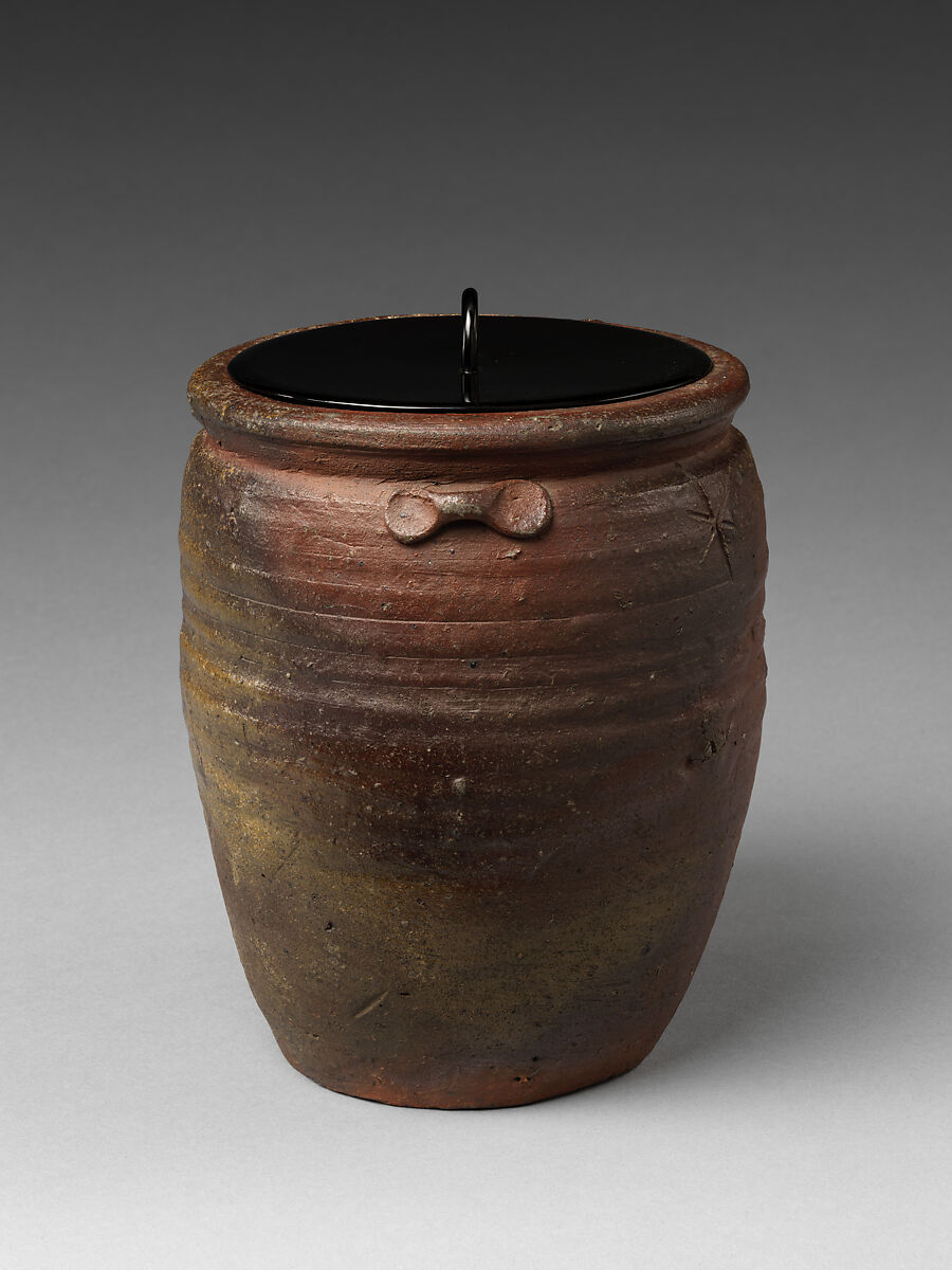 Freshwater Jar (Mizusashi) in the Shape of a Seed Jar (Tane-tsubo), Stoneware with natural ash glaze (Bizen ware, Ko-Bizen type); black-lacquered wooden lid, Japan