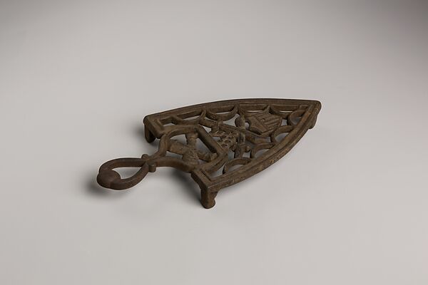 Trivet, Iron 