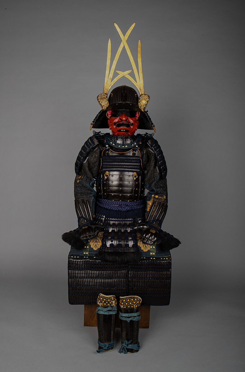 Armor (<i>Rokumai-Dō Gusoku</i>) with Box, Iron, leather, lacquer, textile, wood, bear fur, Japanese 