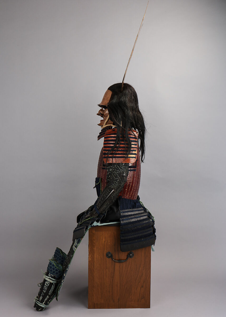 Armor (<i>Nimai-Dō Gusoku</i>) with Box, Iron, leather, lacquer, textile, wood, yak hair, boar bristle, hemp, Japanese