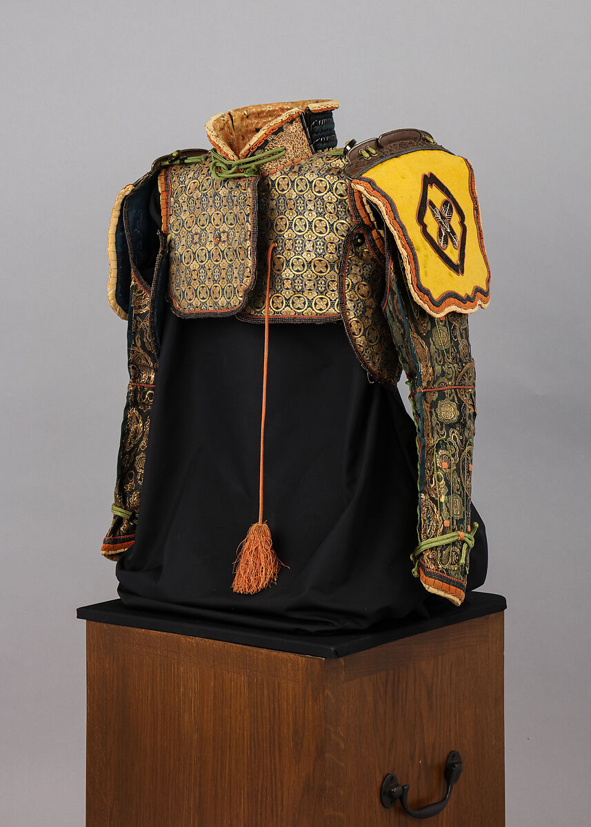 Armor (<i>Gusoku</i>) with Box, Helmet bowl by Neo Masanobu 根尾正信 (Japanese, active early 18th century), Iron, leather, lacquer, textile, silver, gold, brass, copper-gold alloy (shakudō), copper-silver alloy (shibuichi), feather, wood, glass, boar bristle, Japanese