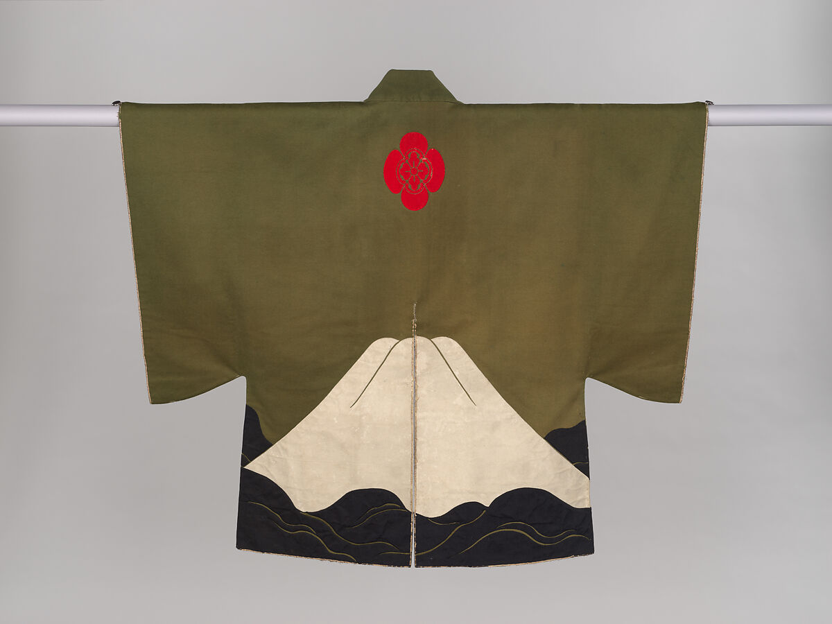 Battle surcoat (jinbaori) with Mount Fuji and waves, Napped wool (rasha) with wool applique; brocaded silk lining, Japan 