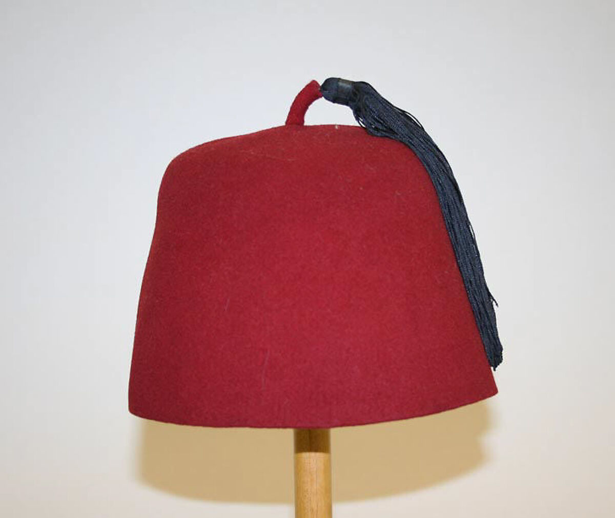 Ensemble, Wool, silk, felt