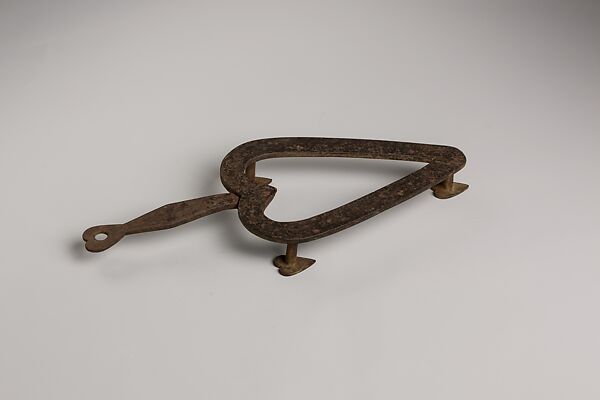 Trivet, Iron 