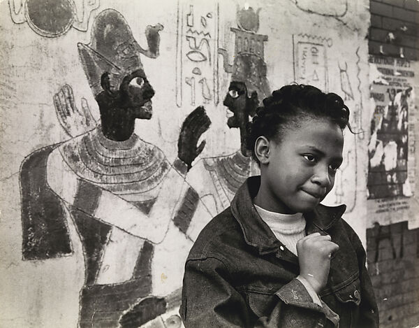 Untitled (Girl with Egyptian Mural), Louis Draper  American, Gelatin silver print
