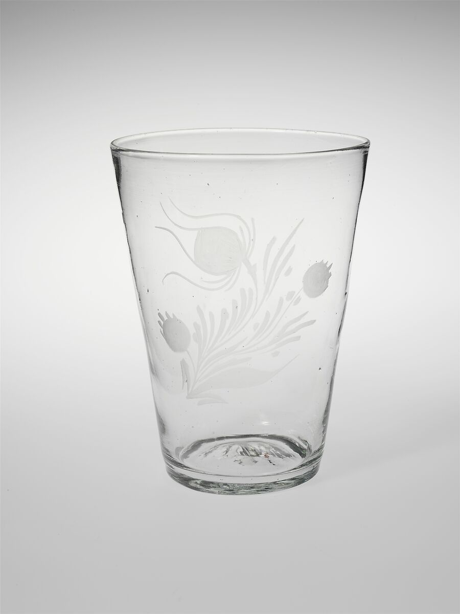 Tumbler, Glass with engraved decoration 