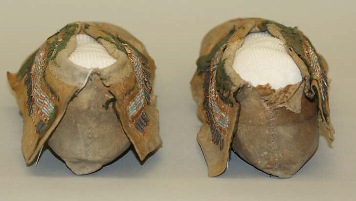 Ensemble, Tanned leather, sinew, and pigment, Innu/Naskapi, Native American