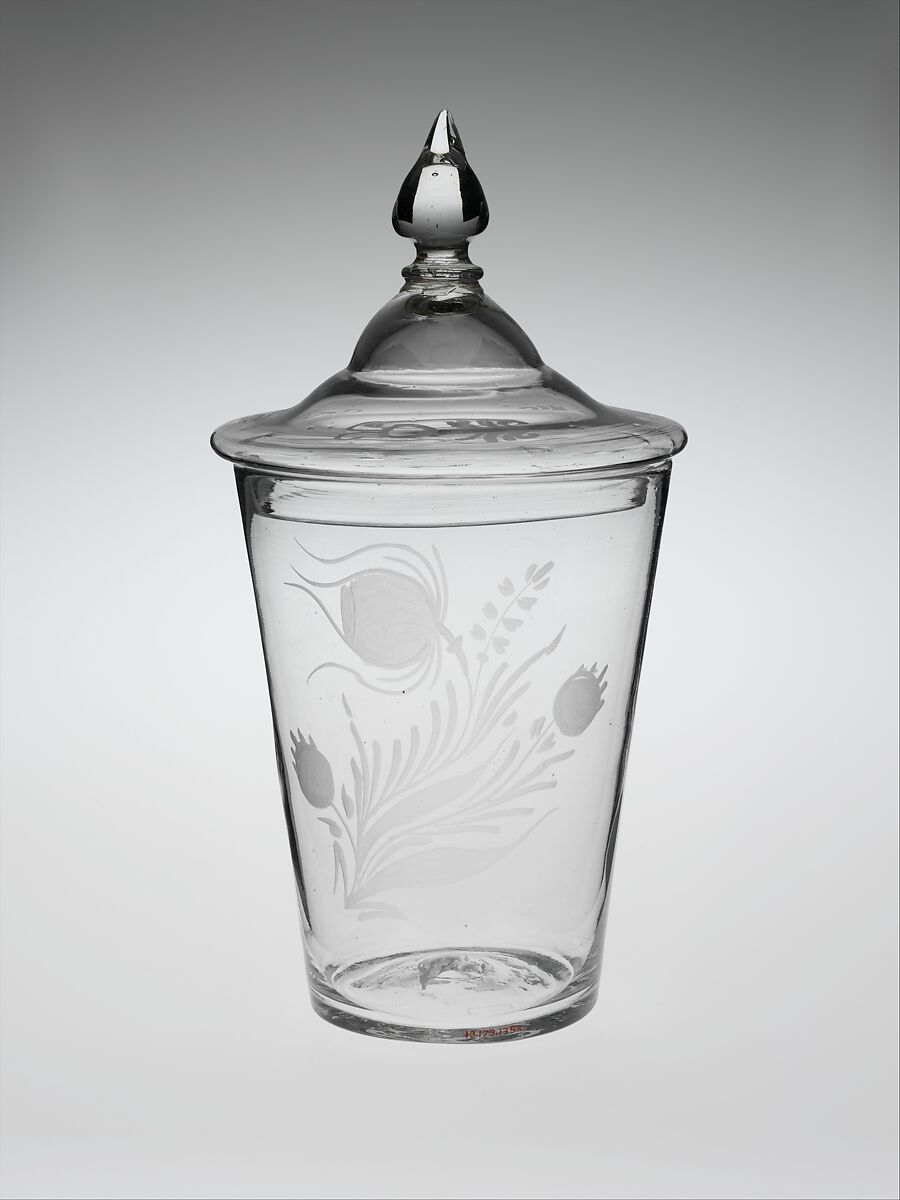 Tumbler, Non-lead glass with engraved decoration 