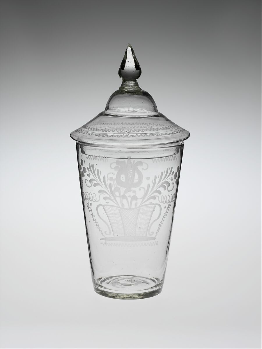 Tumbler, Non-lead glass with engraved decoration 