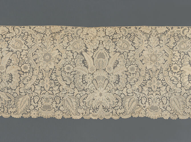 Length of Point-de-France lace