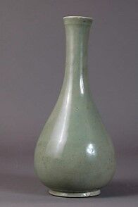 Celadon Flower Vase (Hanaire)
