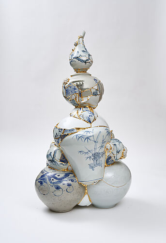 Translated Vase_2022 TVCSHW 1