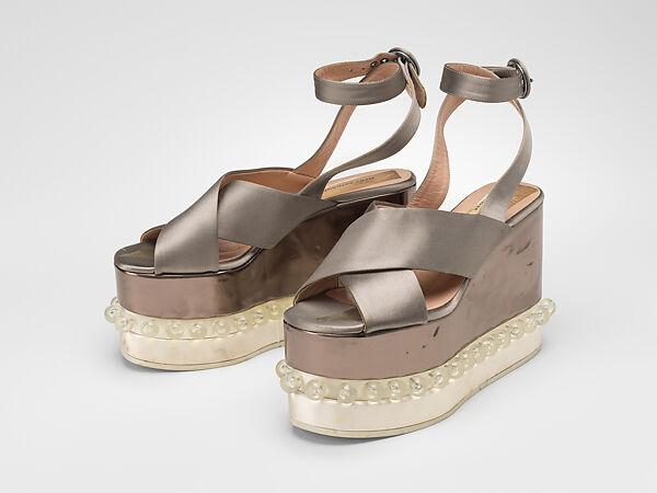 "Digitalis", Mary Katrantzou (British, born Athens, Greece, 1983), polyester, spandex, British