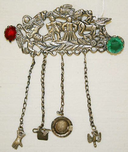 Brooch