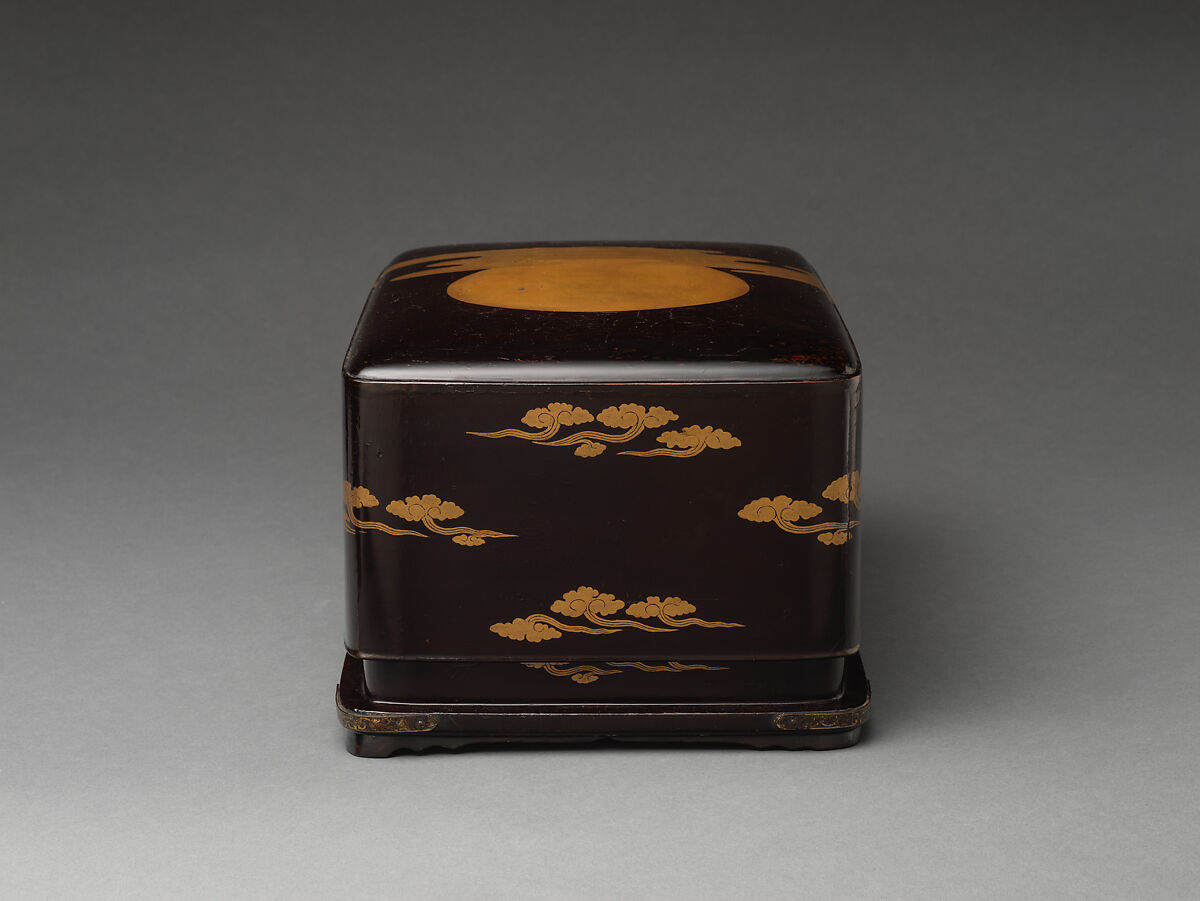Sutra Box (Kyōbako) with Sun and Clouds, Lacquered wood with gold hiramaki-e; gilt bronze fittings, Japan