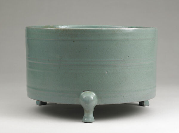 Tripod incense burner, Glazed stoneware (Ru ware), China