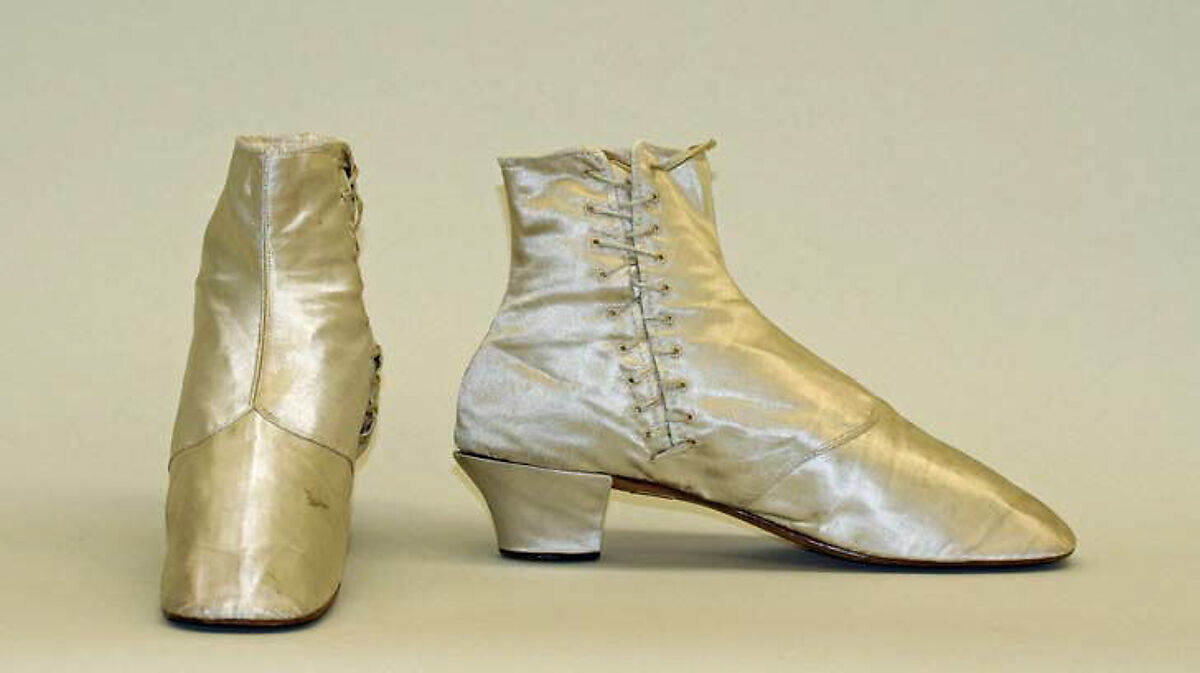 Boots, silk, leather, cotton, European 