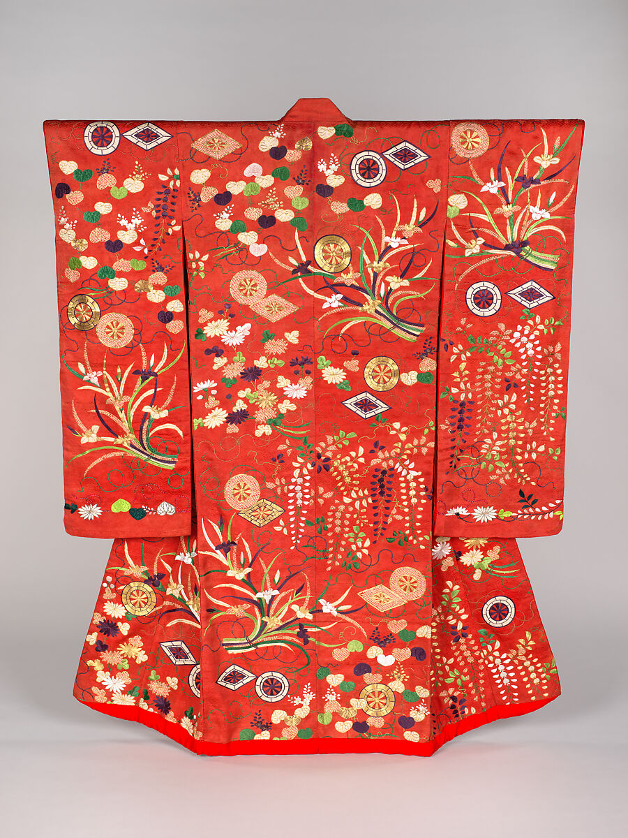 Over robe (uchikake) with Genji wheels, narcissus bouquets, wild ginger leaves, wisteria, and chrysanthemums, Figured satin-weave silk with tie-dyeing, silk embroidery, and couched gold thread, Japan 