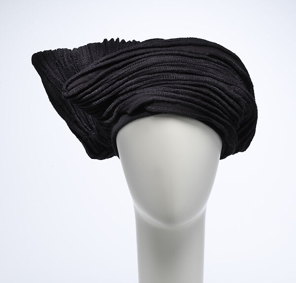 Torishéju (British, founded 2023), cotton, silk, British