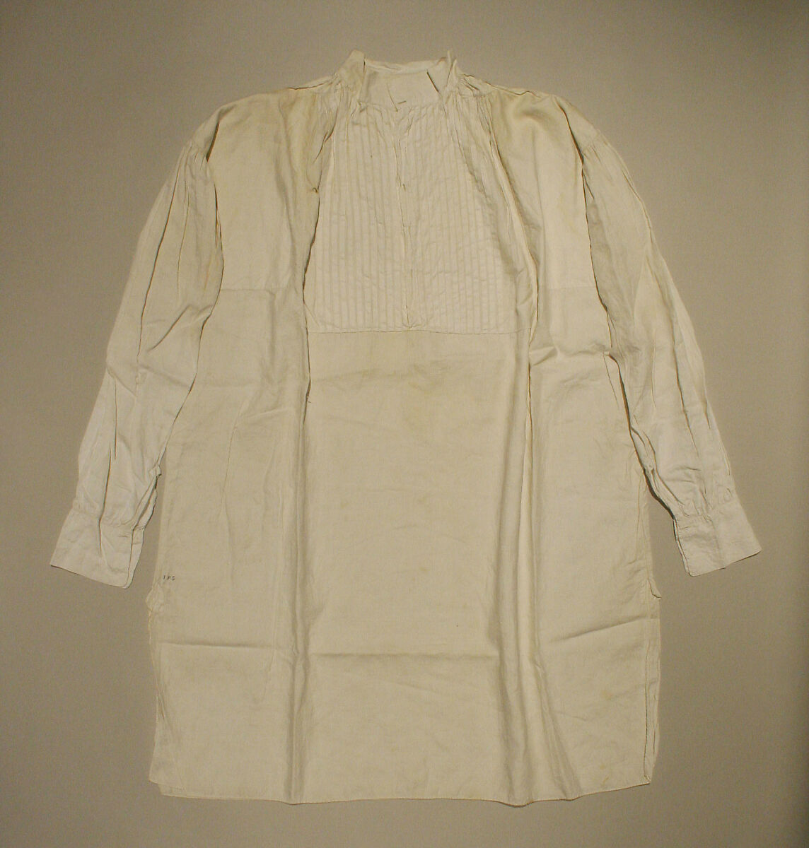 Shirt, linen, American or European 