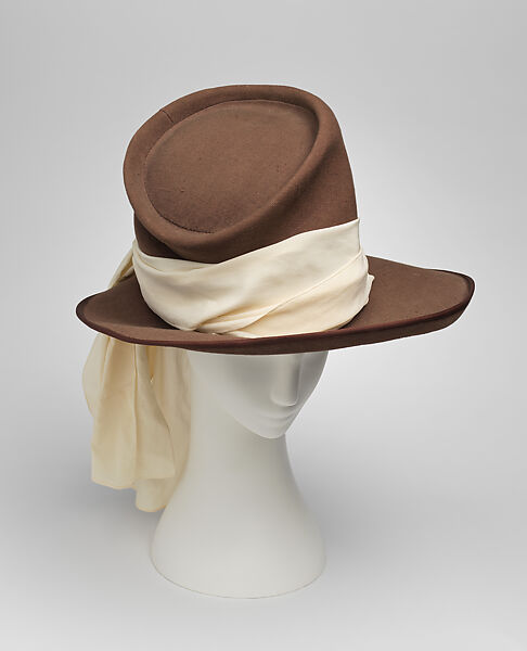 ジョンガリアーノ John Galliano ハット John Galliano - Hat - British - The Metropolitan Museum of Art