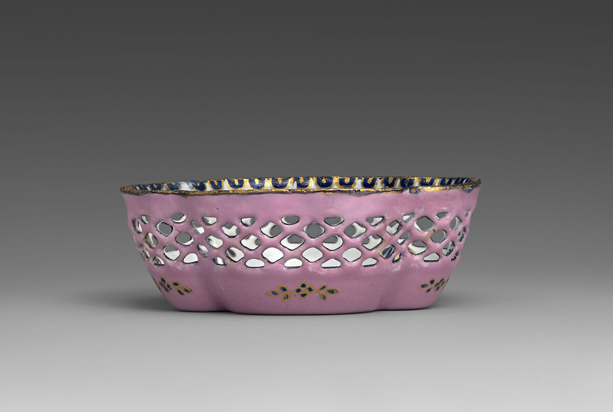 Counter tray for the "kitty" in the card game of Quadrille (part of a set), Enamel on copper, British, possibly South Staffordshire, possibly Bilston