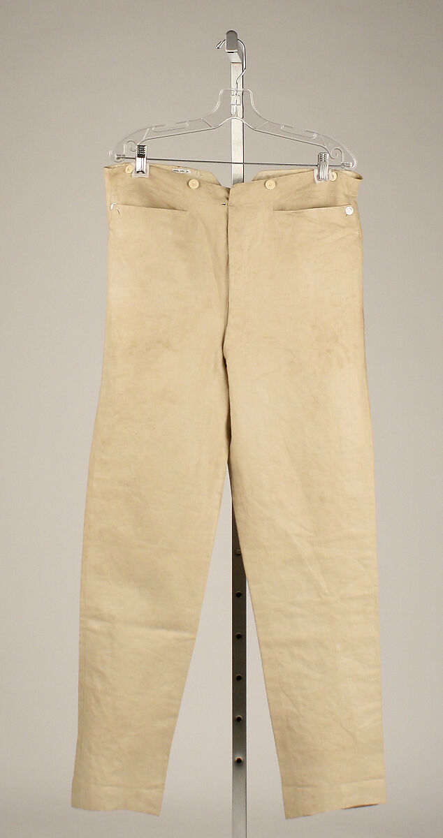 Ensemble, linen, British