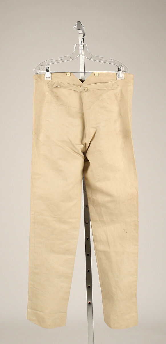 Ensemble, linen, British