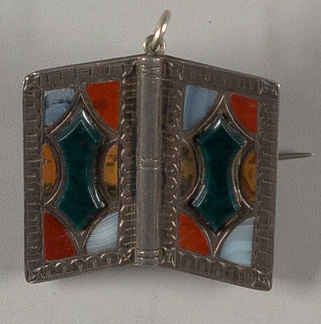 Open book pendant / brooch