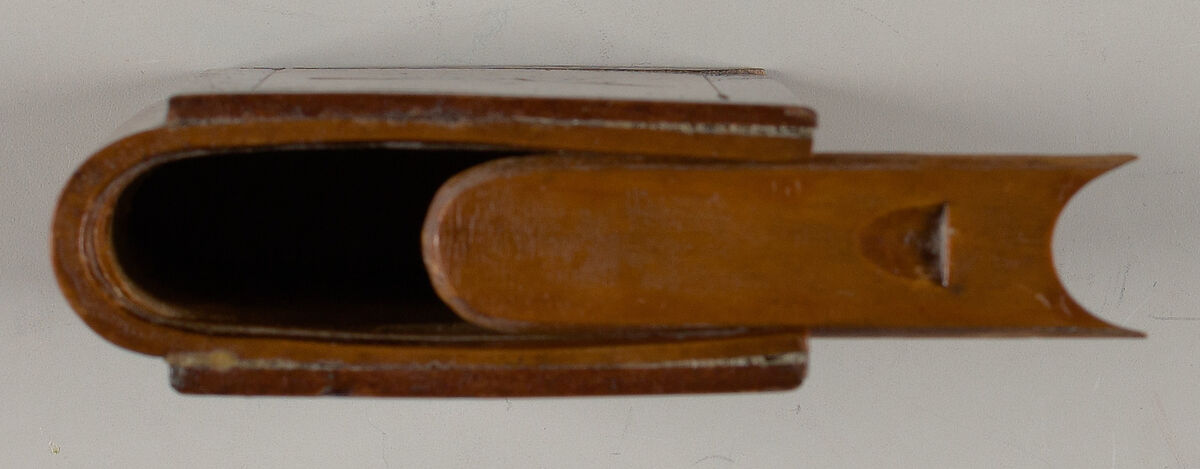 Box in book form. Christmas gift. Myra