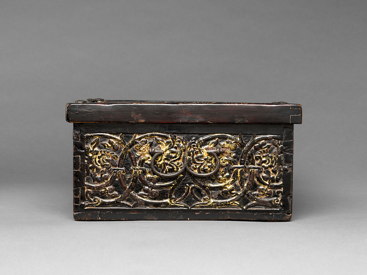 Writing box with Camões inscription, Wood, lacquer, gold and iron, Lower Burma, Kingdom of Pegu