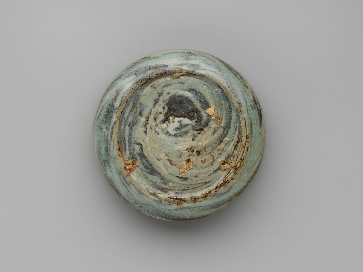 Marbled covered box, Stoneware with celadon glaze, Korea