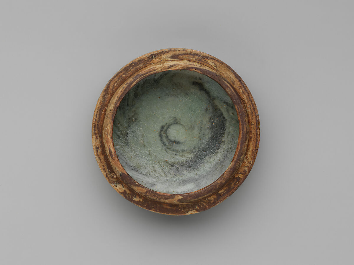 Marbled covered box, Stoneware with celadon glaze, Korea