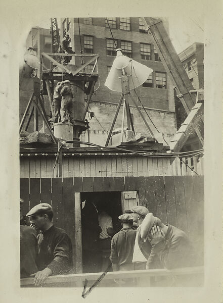 [New York Album: Workers at the Fulton Street Fish Market], Berenice Abbott (American, Springfield, Ohio 1898–1991 Monson, Maine), Gelatin silver print 
