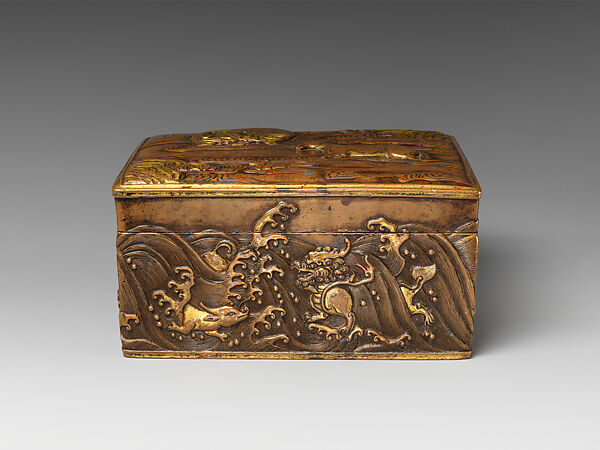 Covered box with three animals crossing a river, Lu Weiliang (Chinese, active 17th century), Copper alloy, parcel gilding, China