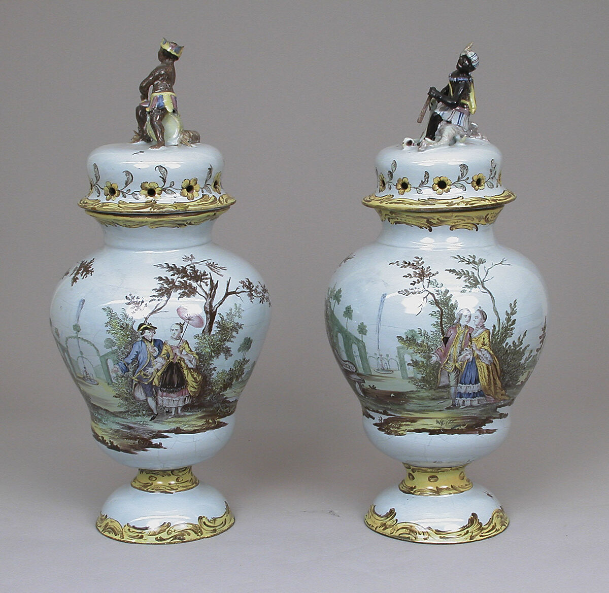 Potpourri vase with cover (one of a pair), Abraham Leihamer (1745–1774), Tin-glazed earthenware, German, Stockelsdorf