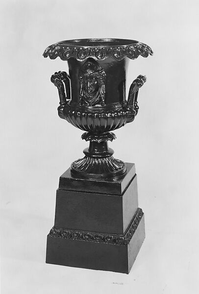 Urn, Cast iron 