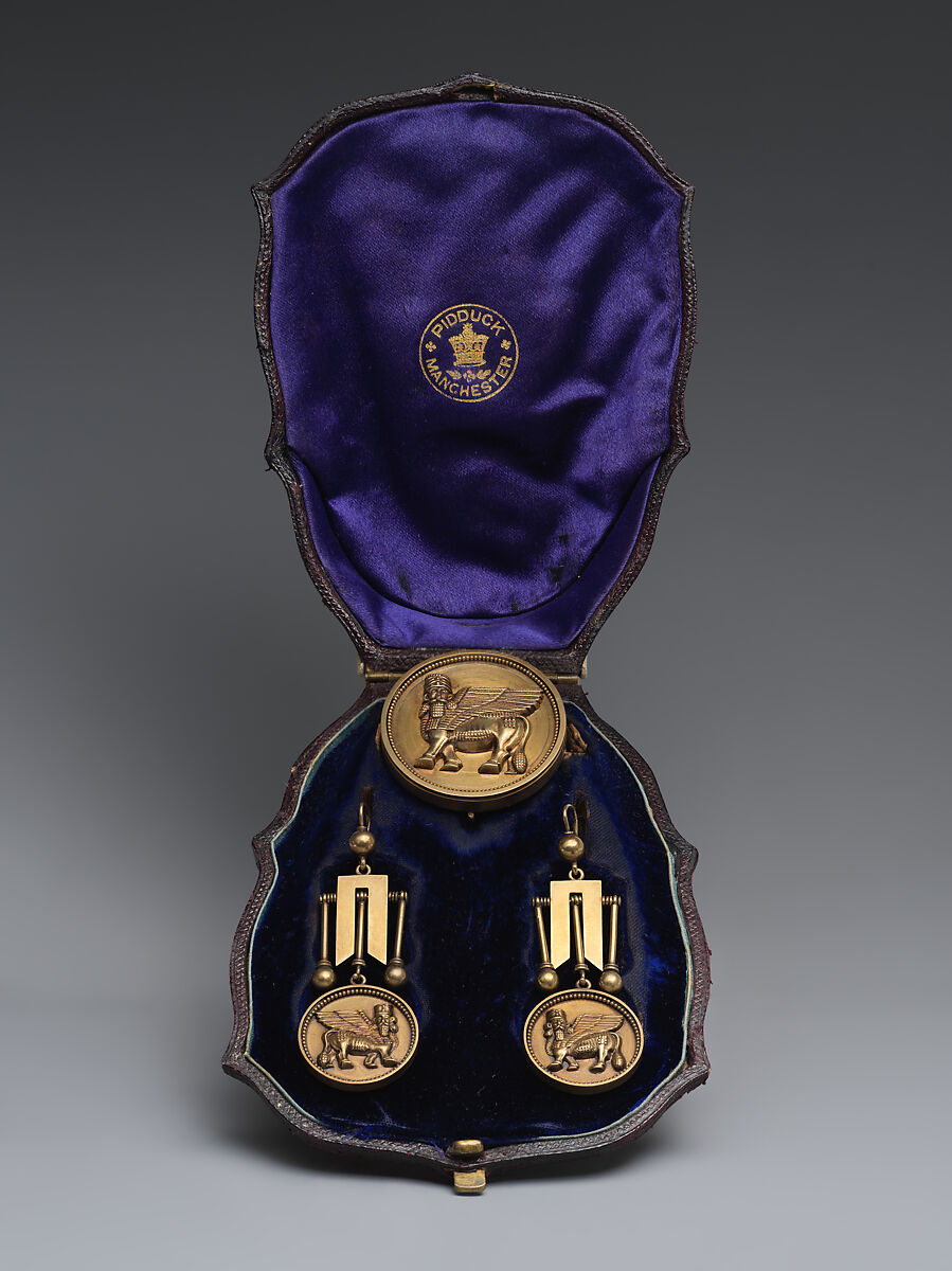 Earrings with Assyrian human-headed winged bulls, Gold, British