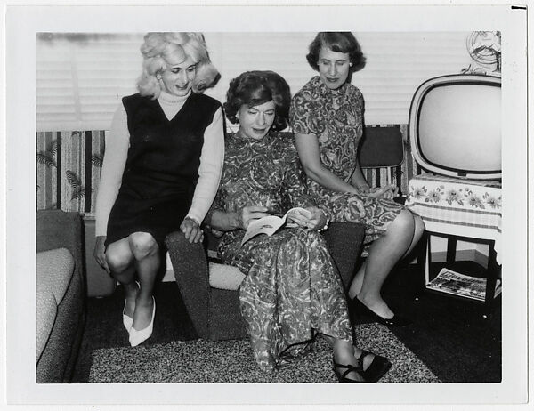[Sheila and Two Friends Reading Transvestia]
