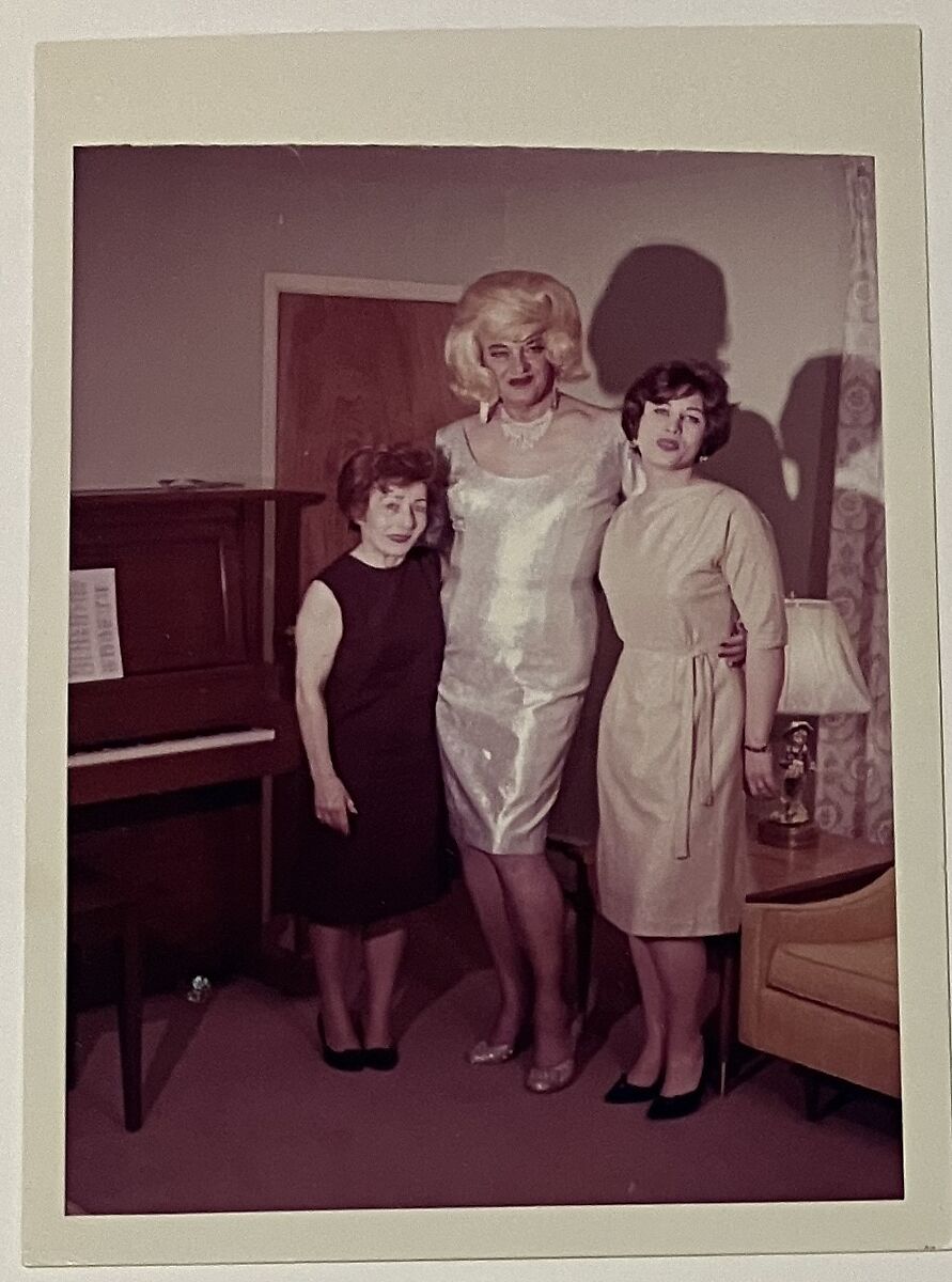 [Elsie, Gloria and Diana], Unknown, Chromogenic print