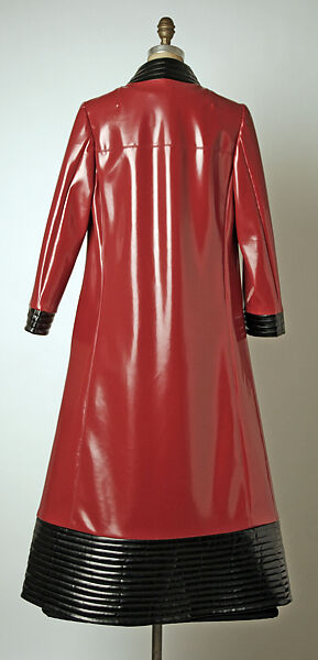 Ensemble, Pierre Cardin (French (born Italy), San Biagio di Callalta 1922–2020 Neuilly), (a) plastic (polyvinyl chloride, casein); (b) wool, French